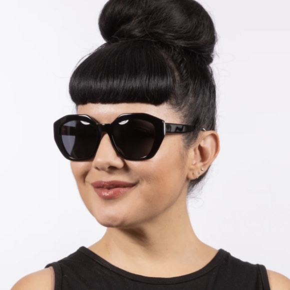 Lux De Ville Noel Sunglasses - Picture 3 of 3